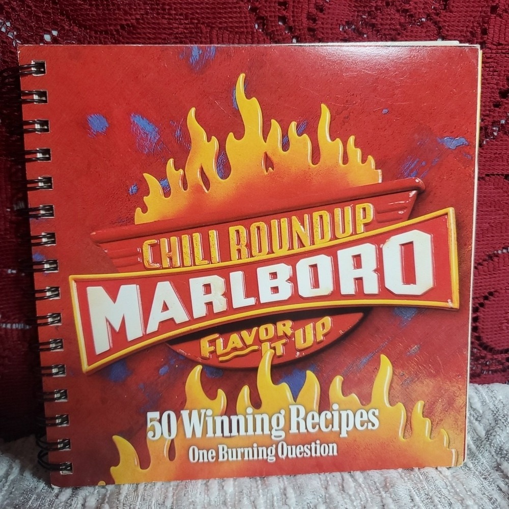 Marlboro Cookbook Unisex Red Chili Roundup 50 Winning Recipes 2002 Collectible